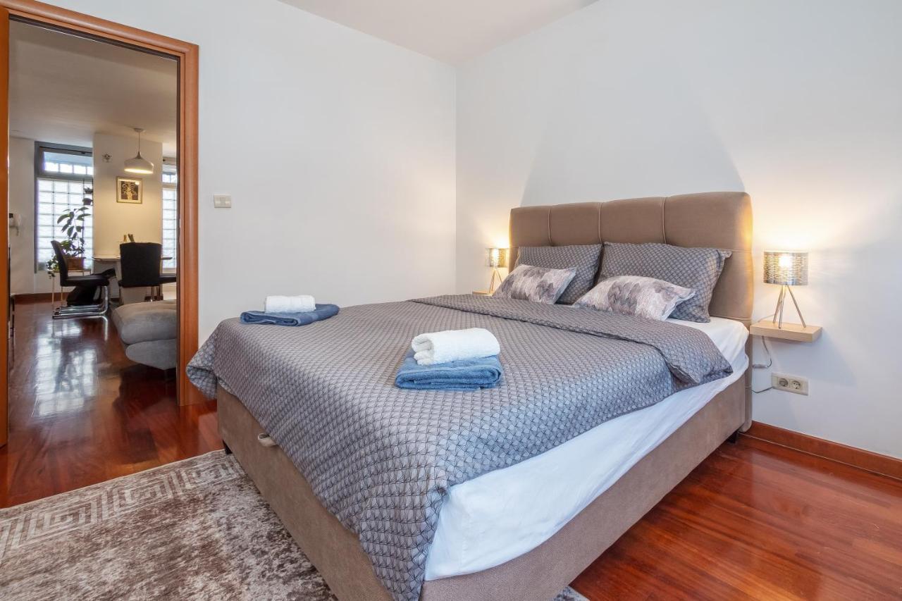 스플리트 Airy 2-Br Apt W/ Open Layout & Modern Design 아파트 외부 사진
