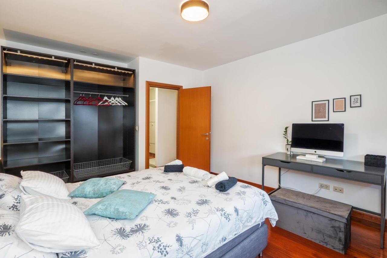 스플리트 Airy 2-Br Apt W/ Open Layout & Modern Design 아파트 외부 사진