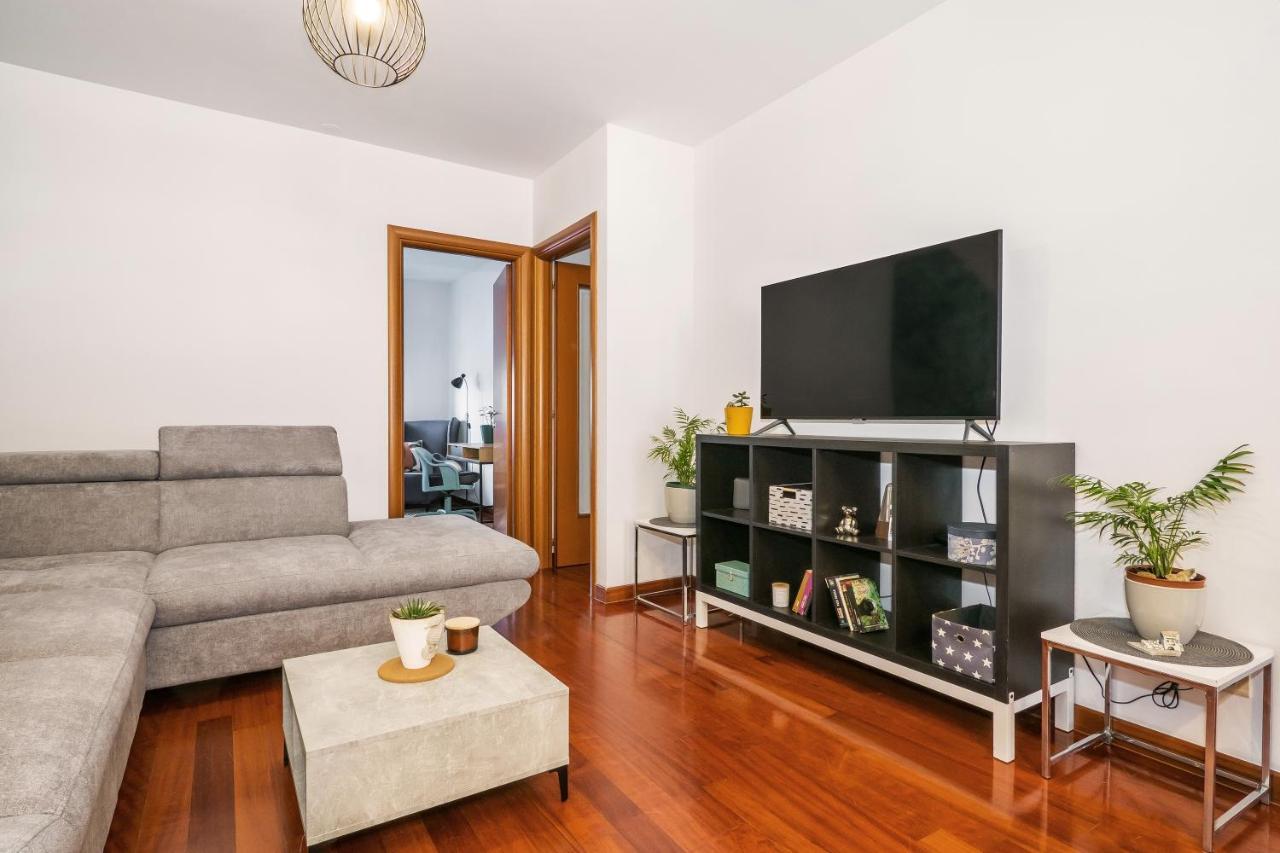 스플리트 Airy 2-Br Apt W/ Open Layout & Modern Design 아파트 외부 사진